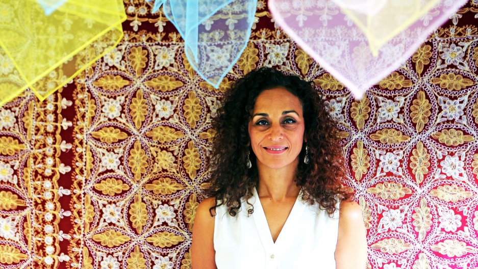 Rihab Massif teaches at a preschool in Austin, Texas. Her mother tongue is Arabic.